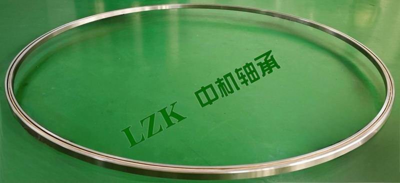 超大尺寸等截面薄壁軸承LKG420XP0、LKG580XP0成功交付